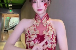 这新春穿搭是真行😍女主播炼炼晒弥渡山歌卡点舞~